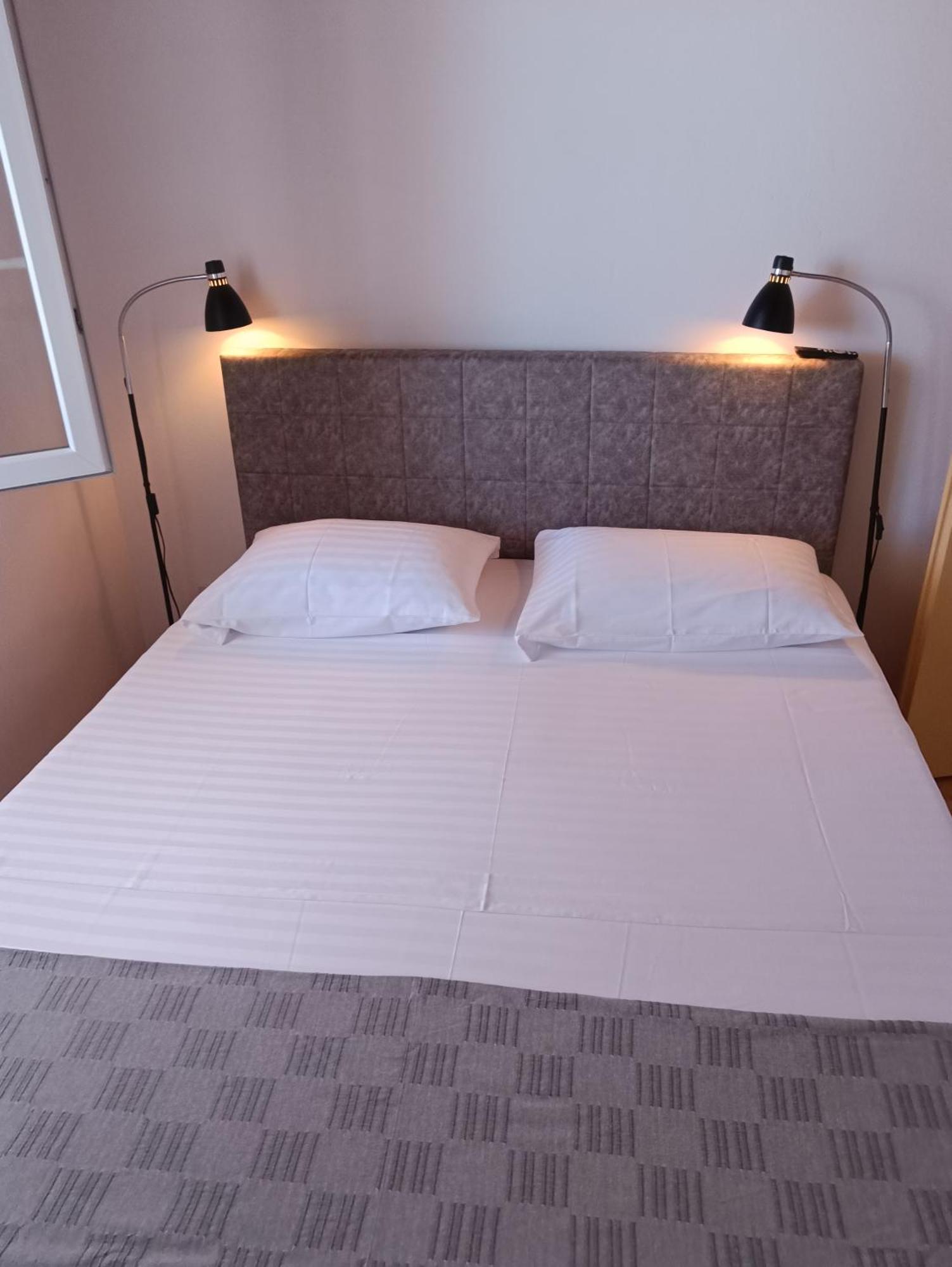 Apartmani Sprljan Vodice Exterior foto