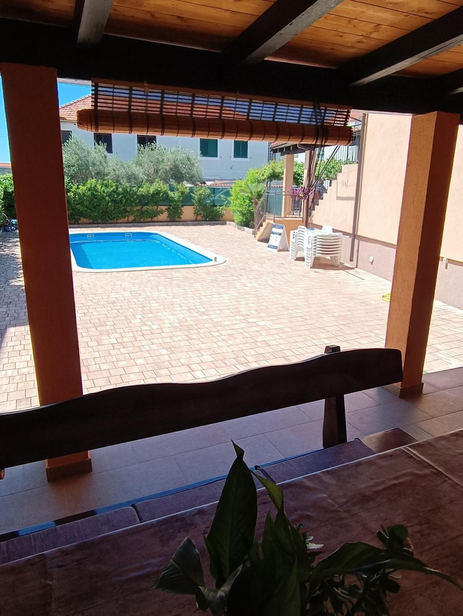 Apartmani Sprljan Vodice Exterior foto