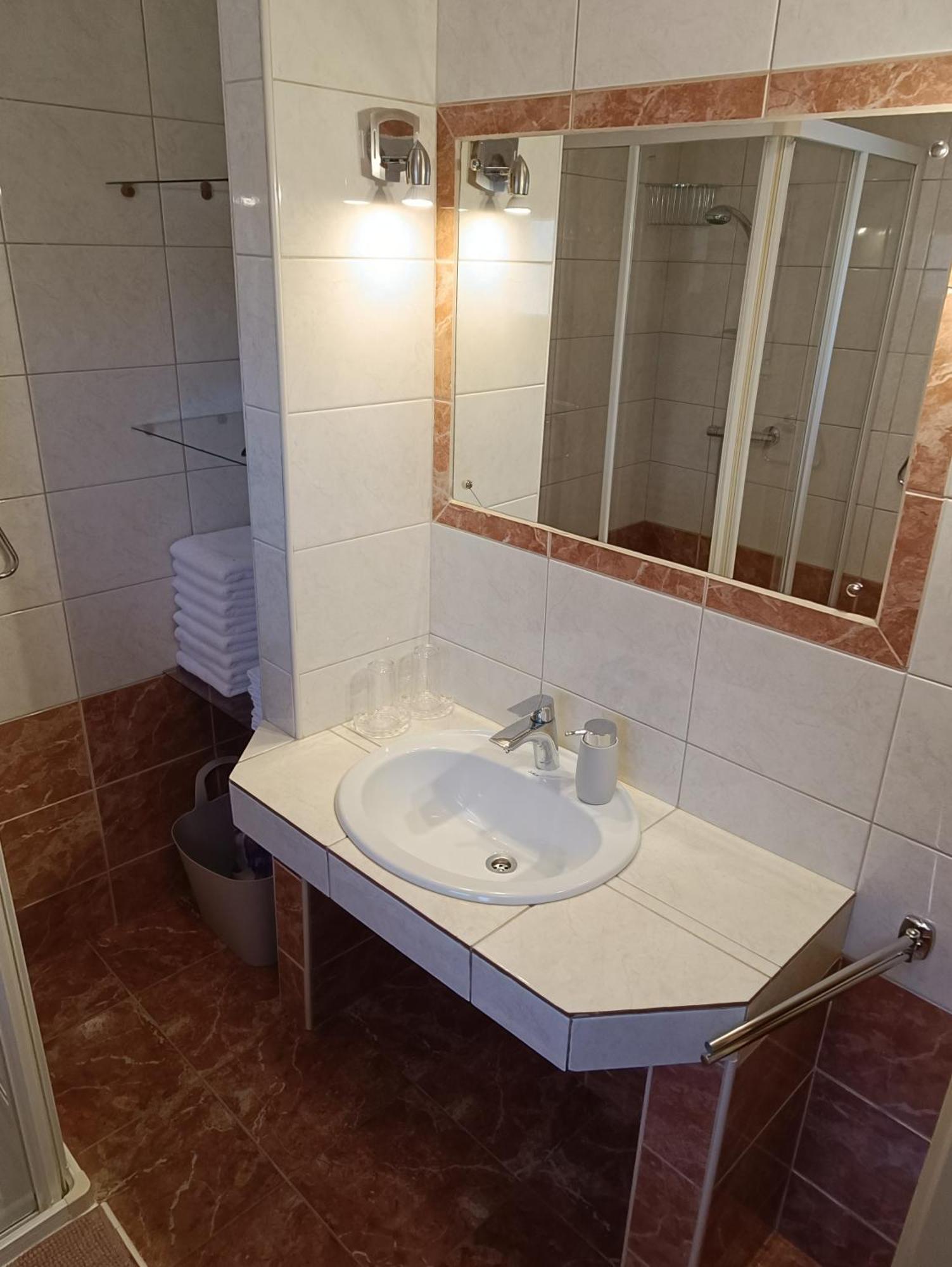 Apartmani Sprljan Vodice Exterior foto