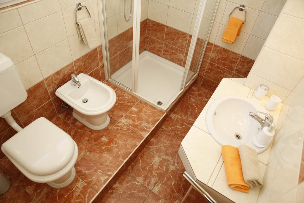 Apartmani Sprljan Vodice Exterior foto