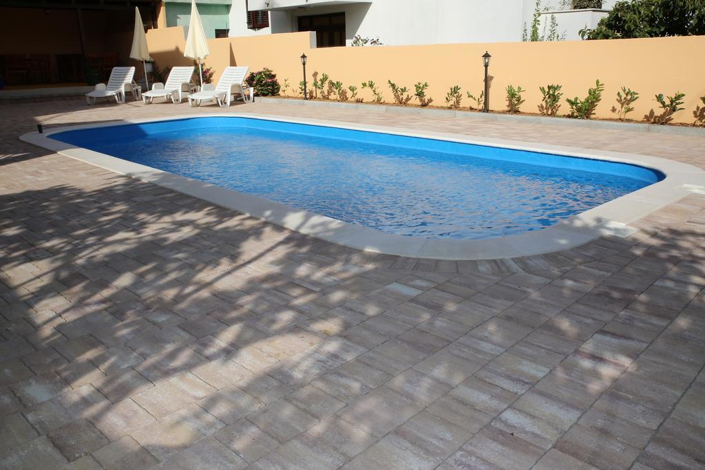 Apartmani Sprljan Vodice Exterior foto